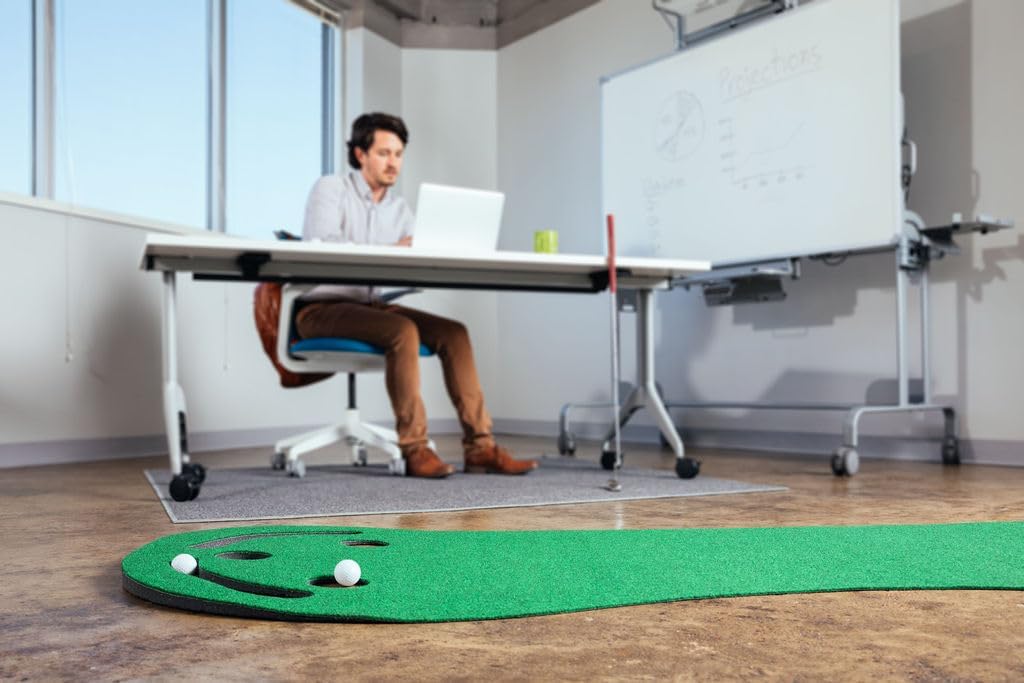 PUTT-A-BOUT Par Three Golf Putting Green – 3' x 9'